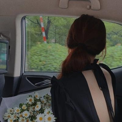 艾米丽·布莱尔的秘密